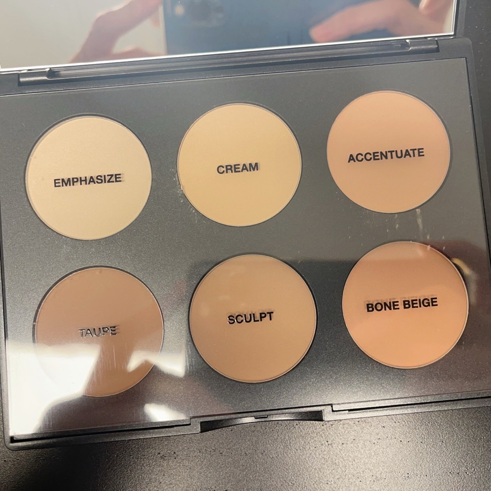 NEW MAC Cosmetics Studio Fix Sculpt and Shape Contour Palette